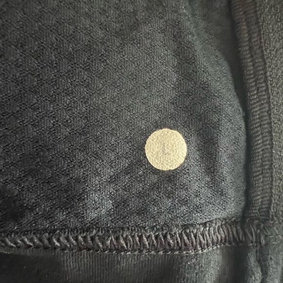 Lululemon Jacket With Hood - Picture 2 of 6